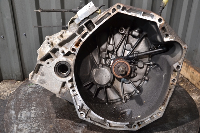 Коробка швидкостей механіка TL4050 RENAULT