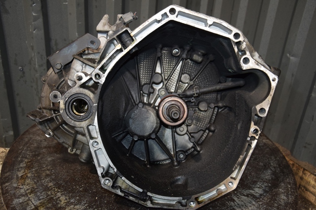Механічна трансмісія TL4113 NISSAN