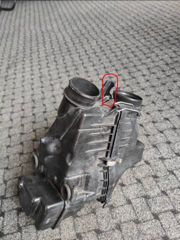 Корпус повітряного фільтра, нижня частина 17244RFWG01 HONDA