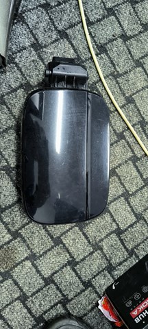 Лючок бензобака / паливного бака 8K0809907GRU VAG