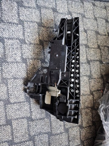 Ручка задніх дверей, зовнішня 8T0837205A VAG