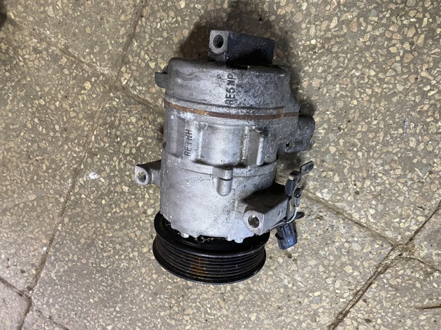 Насос кондиціонера 97701D7450 HYUNDAI