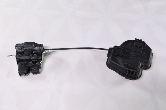Замок кришки багажника A0997401500 MERCEDES