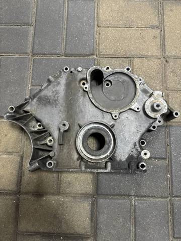 Кришка мотора передня 11147533686 BMW