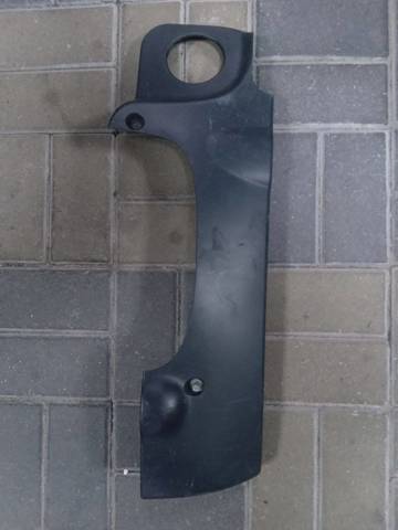Кришка двигуна декоративна 11147787102 BMW