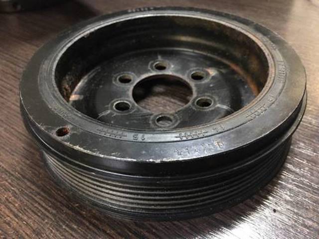 Демпфер колінвалу 11237624103 BMW