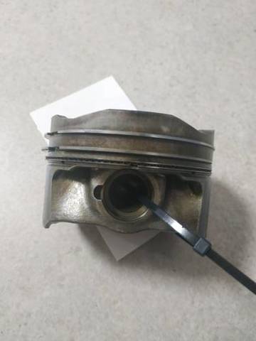 Поршень без кілець 11258619196 BMW