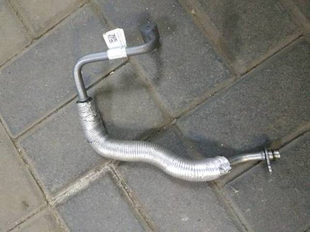 Подача масляна труба 11428487371 BMW