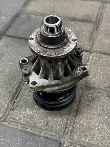 Насос охолодження 11510032679 BMW