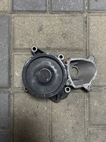 Насос системи охолодження 11517805810 BMW