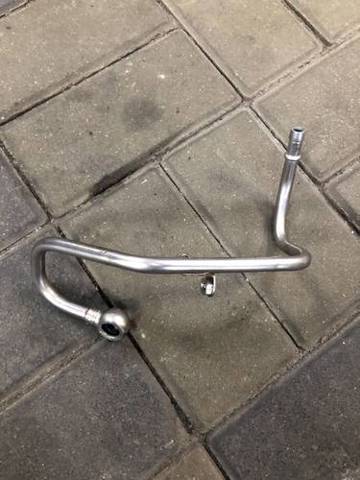 Шланг/патрубок рідинного охолодження турбіни, подача 11537577013 BMW