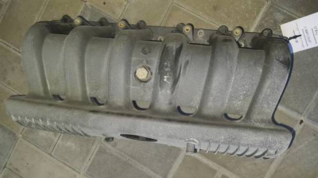 Колектор впускний 11611439965 BMW