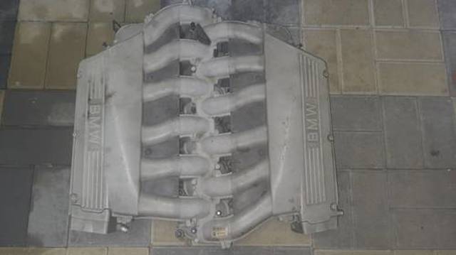 Колектор впускний 11617574148 BMW
