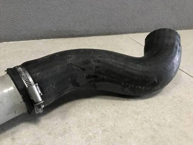 Трубка, що нагнітається верхня 11617801550 BMW