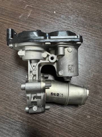 Клапан EGR, рециркуляції газів 11718576810 BMW