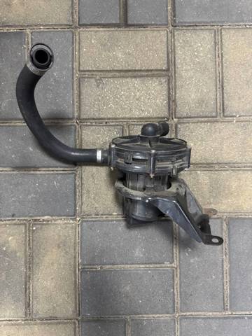 Насос повітряний 11721715347 BMW