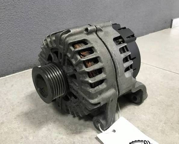 Авто генератор 12318509023 BMW