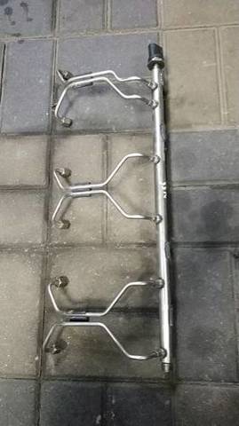 Розподільник палива 13537649710 BMW