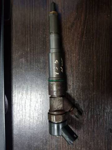 Форсунка паливна 13537785573 BMW