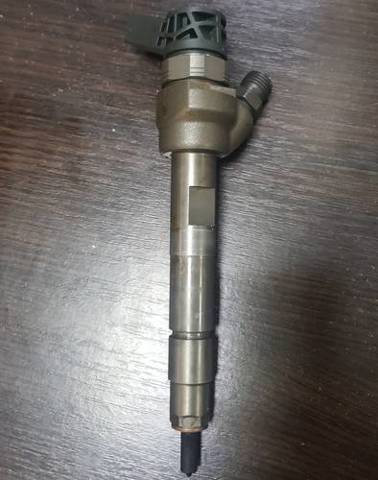 Форсунка паливна 13537810702 BMW