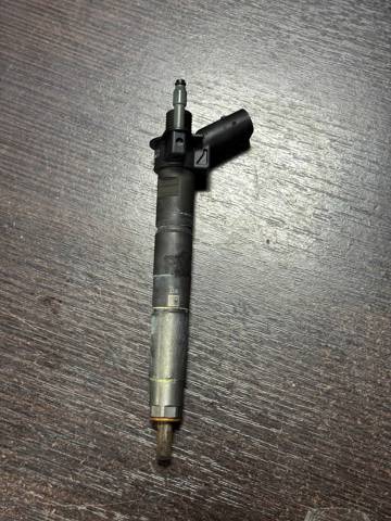Форсунка паливна 13538571563 BMW