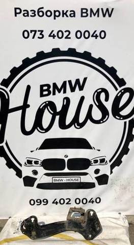 Кріплення коробки передач 22316751228 BMW