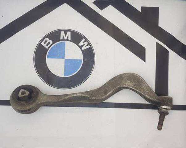 Правий важіль передній нижній підвіски 31102348046 BMW