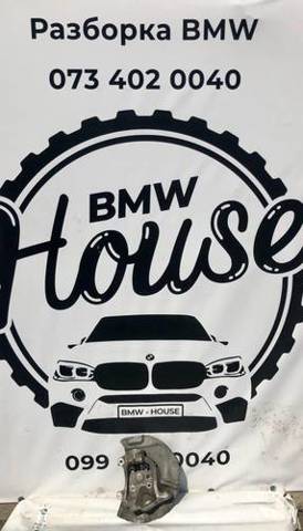 Кулак поворотний передній лівий 31216760953 BMW