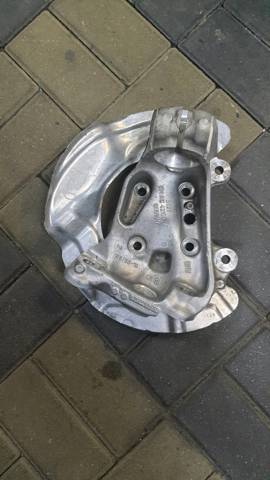 Цапфа - поворотний кулак передній, правий 31216792288 BMW