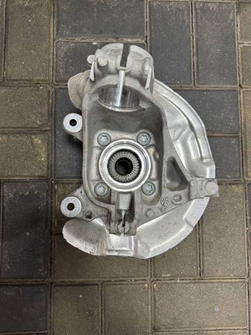 Цапфа - поворотний кулак передній, правий 31216876644 BMW