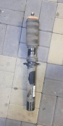 Стійка передня 31316851747 BMW