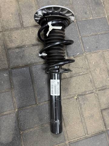 Стійка передня, ліва 31316852413 BMW