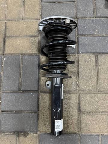 Амортизатор передньої підвіски 31316852414 BMW