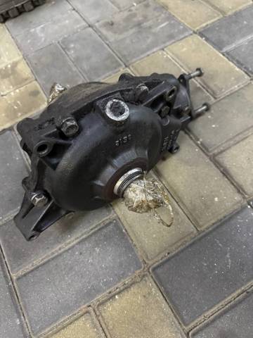 Редуктор переднього моста 31507508524 BMW