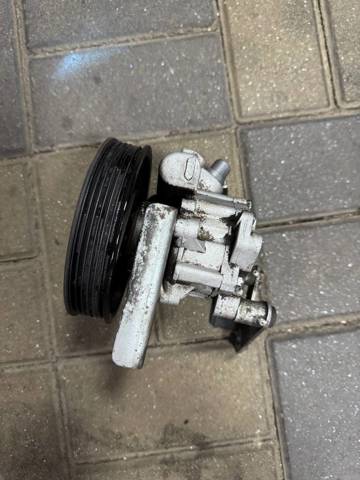 Насос ГУР (підсилювача керма) 32411097149 BMW
