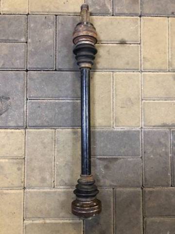 Піввісь задня, права 33217553562 BMW