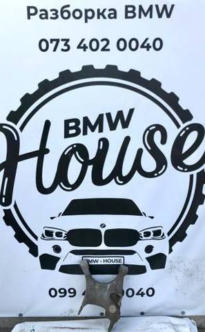 Важіль задньої підвіски нижній, лівий 33326770743 BMW