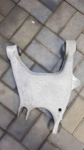 Балансир задній нижній, правий 33326865898 BMW