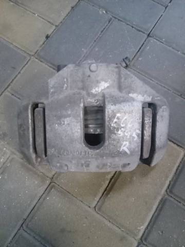 Супорт гальмівний, передній, правий 34116756304 BMW
