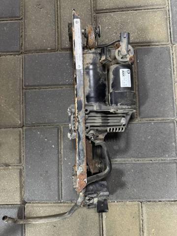 Компресор пневмопідкачкою (амортизаторів) 37106789937 BMW
