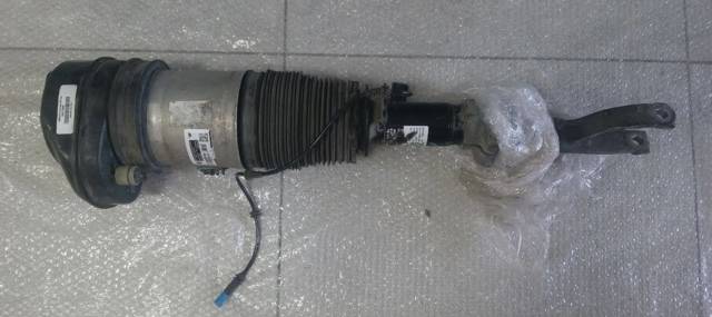Стійка передня права 37106869036 BMW