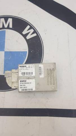 Блок керування пневмопідвіскою 37146793163 BMW