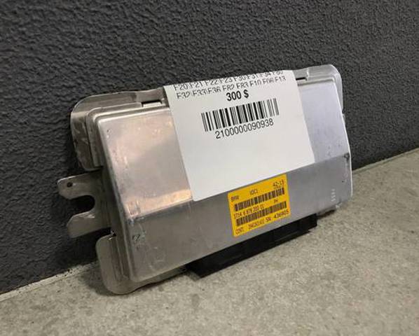 Блок керування пневмопідвіскою 37146888037 BMW