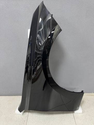 Переднє праве крило 41359628642 BMW