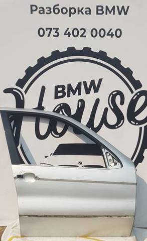 Дверка передня права 41518256824 BMW