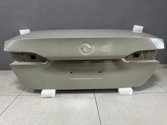 Кришка багажника кузова 41629626986 BMW
