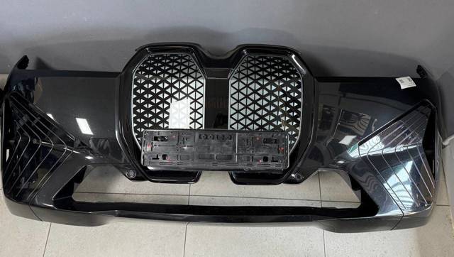 Бампер на авто 51115A3ADF9 BMW