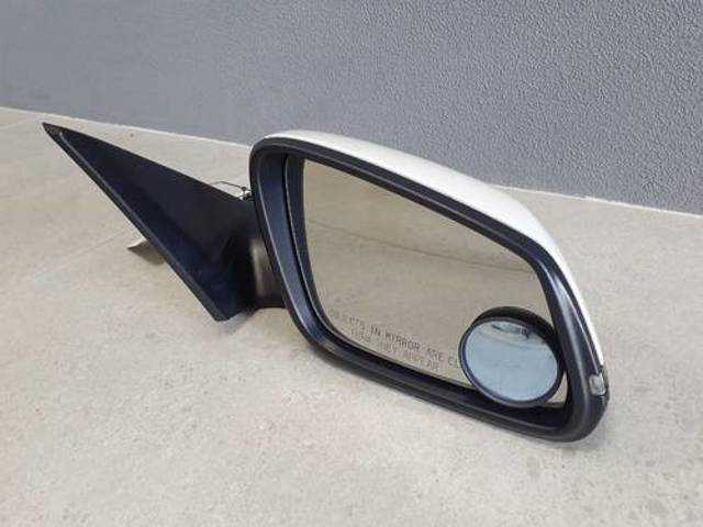 Корпус дзеркала заднього виду, правий 51167268574 BMW