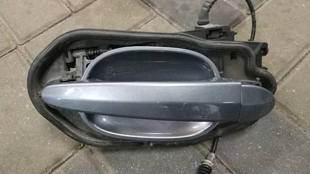 Зовнішня ручка лівих дверей 51216961443 BMW