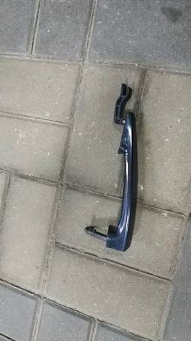 Ручка передньої двері зовнішня права 51217207540 BMW